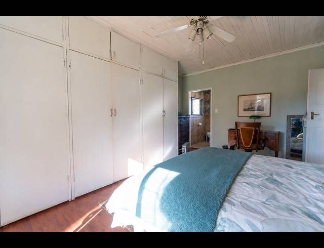 4 BEDROOM HOUSE FOR SALE IN THREE RIVERS